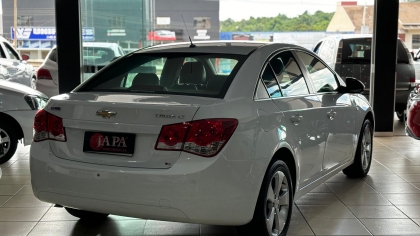 GM/Chevrolet Cruze 1.8 LT 16V FLEX 4P AUTOMÁTICO