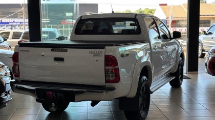 Toyota Hilux 2.7 SRV 4X4 CD 16V FLEX 4P AUTOMÁTICO