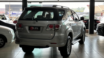 Toyota Hilux SW4 2.7 SR 4X2 16V FLEX 4P AUTOMÁTICO